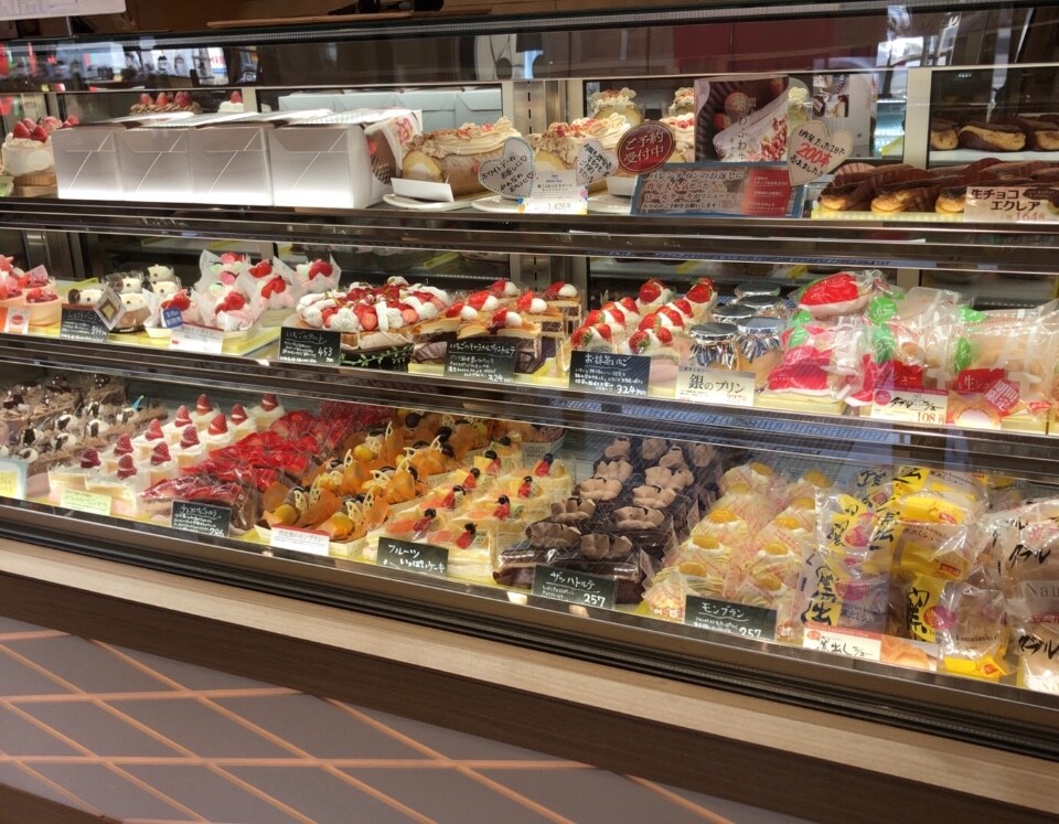 愛媛銘菓ハタダのはなみずき店 ケーキ ハタダ はなみずき通り古川店 ツクツク グルメ 投稿型グルメデーターベース