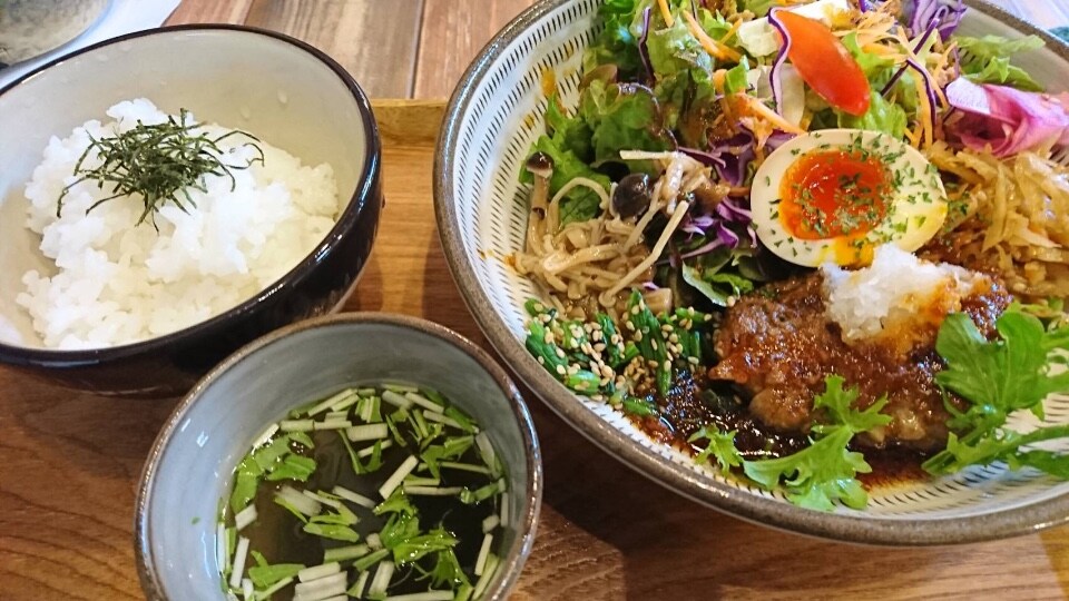 久留米市小森野の住宅街の一角にある Cafe De R ツクツク グルメ 投稿型グルメデーターベース