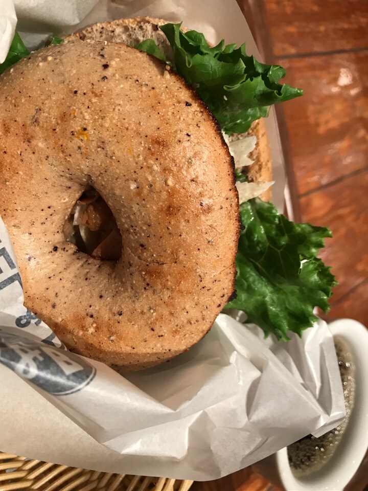 ベーグルサンドのお店 ベーグルが数種 ベーグル ベーグル アッセ広島店 ツクツク グルメ 投稿型グルメデーターベース