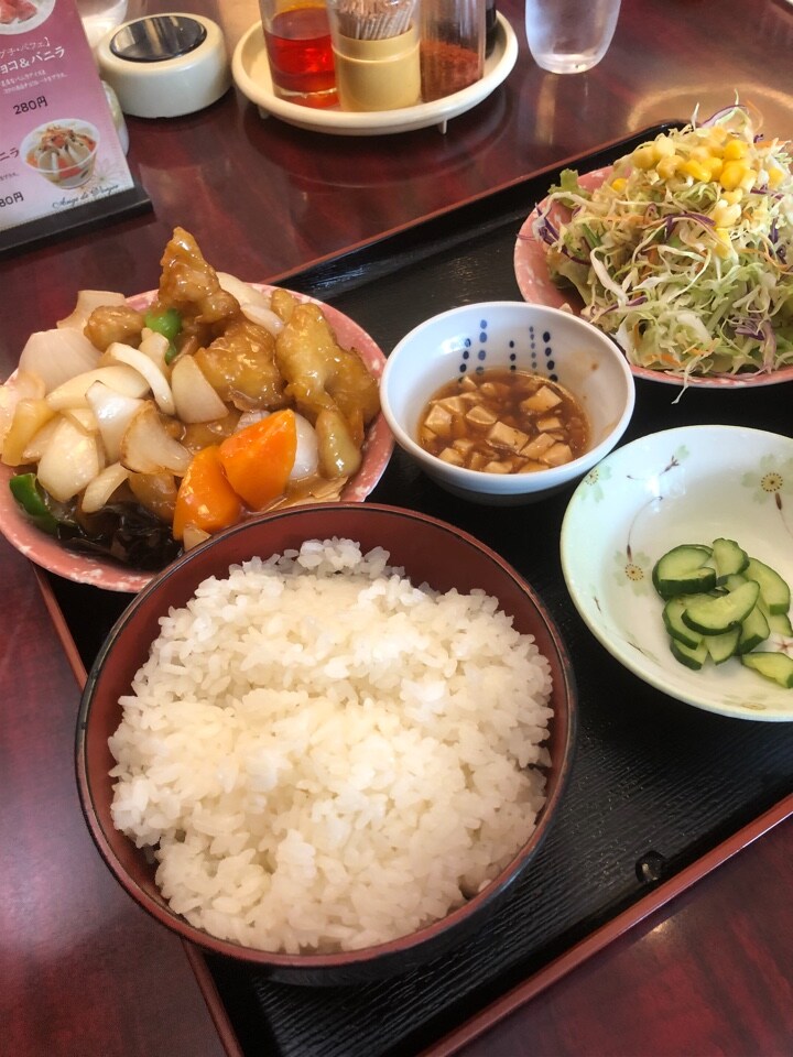 満州料理大連飯店のランチに来ました 大連飯店 ツクツク グルメ 投稿型グルメデーターベース