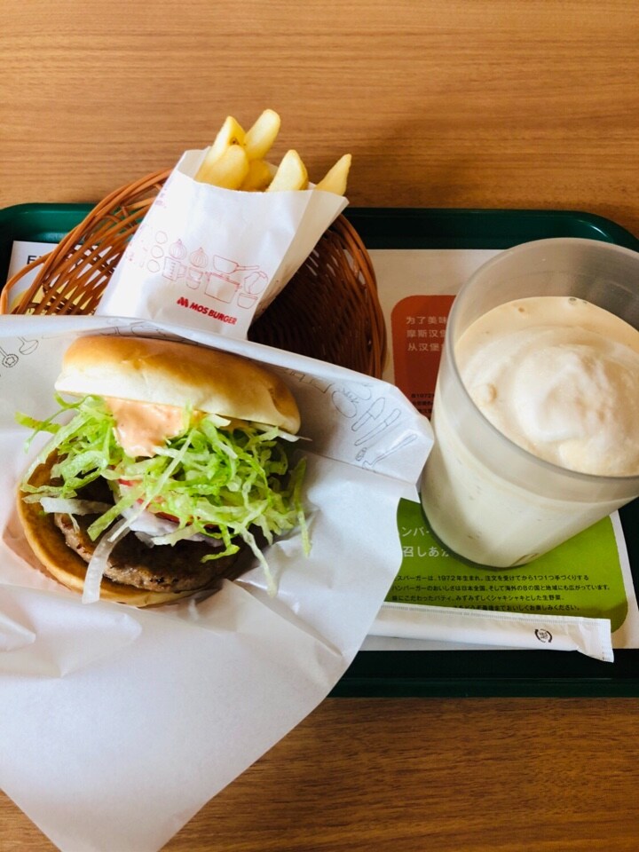 ファーストフード店の中でも安定してお モスバーガー 鈴鹿磯山店 ツクツク グルメ 投稿型グルメデーターベース