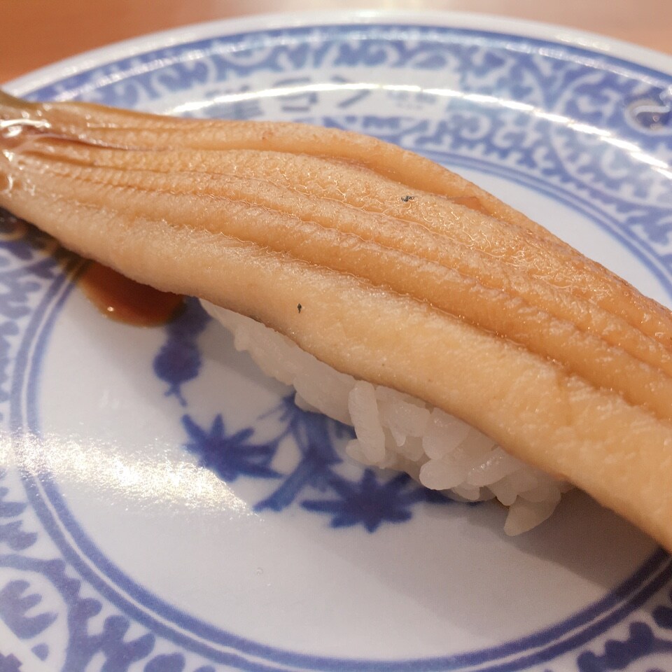 穴子の一本握り やっぱ美味しいなー くら寿司 一宮森本店 ツクツク グルメ 投稿型グルメデーターベース