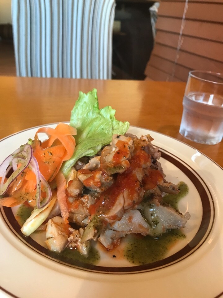 沖縄テビチが有名なカフェです ラン Maru Cafe ツクツク グルメ 投稿型グルメデーターベース
