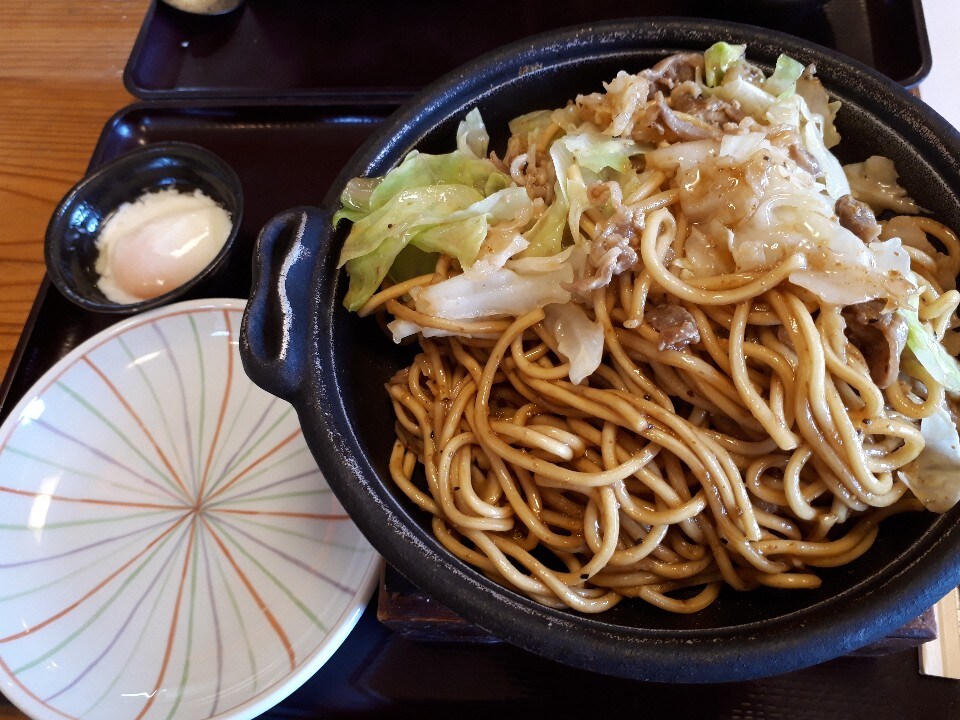 岡山県の蒜山高原にあるうどん屋さんで 蒜山手打うどん やす坊 ツクツク グルメ 投稿型グルメデーターベース