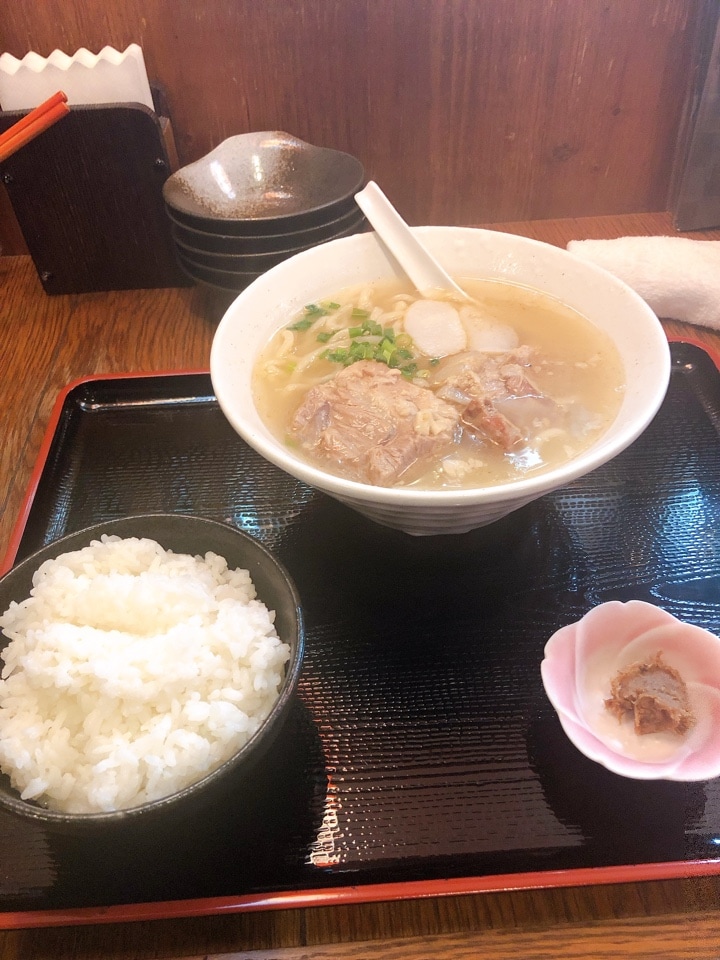 西荻窪駅から徒歩1分もかからない 始発 沖縄料理 沖縄そば 星の浜食堂 ツクツク グルメ 投稿型グルメデーターベース