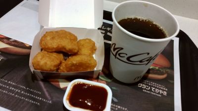 マクドナルド 東新宿駅前店