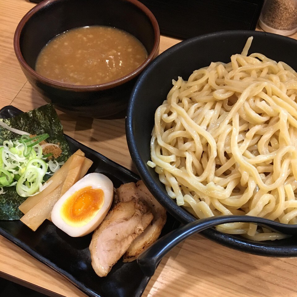 江戸川橋駅出てすぐの春樹さんはチェー ラーメン春樹 江戸川橋店 ツクツク グルメ 投稿型グルメデーターベース