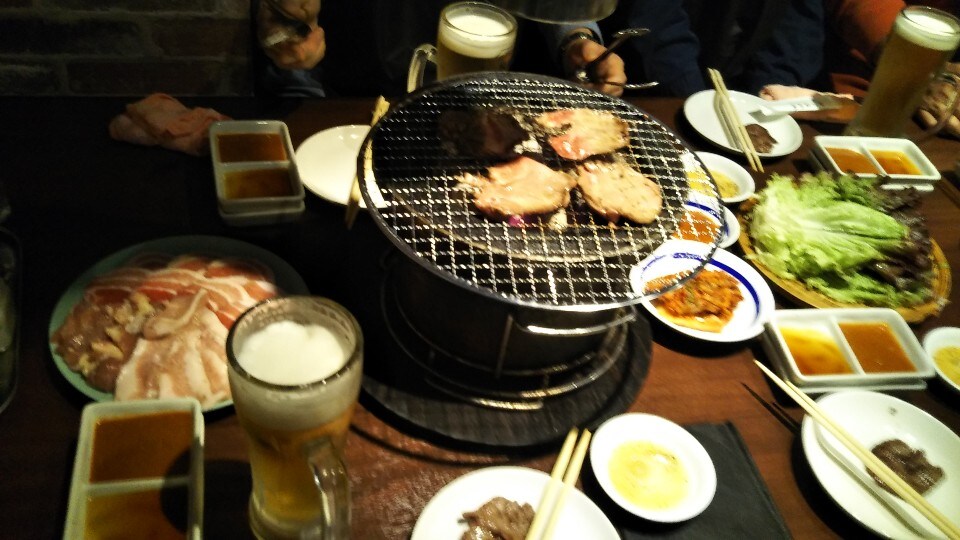 炭火焼肉 ジンギスカン食べ放題炭の談笑屋 新橋店 ツクツク グルメモバイル 投稿型グルメデーターベース