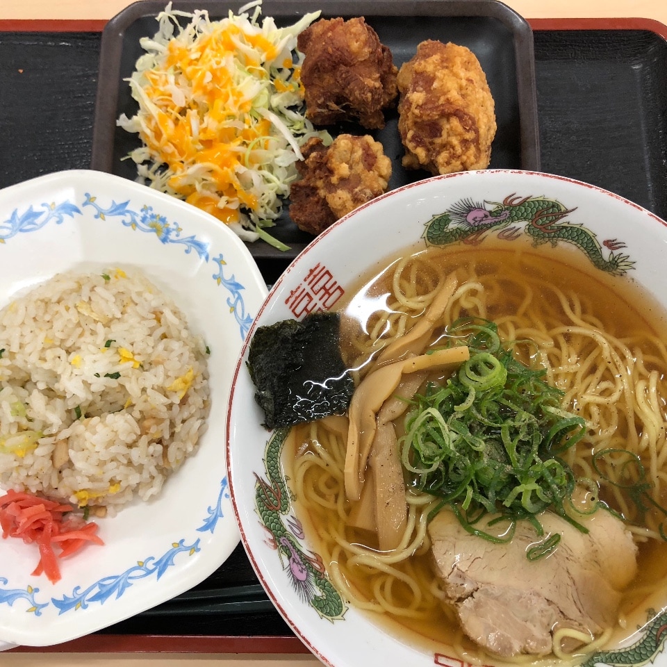 アピタ松阪三雲店 フードコート
