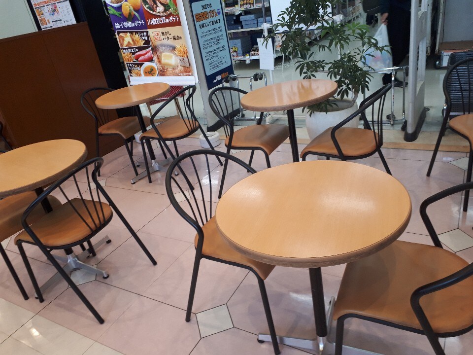 ミスターマックス湘南藤沢にあるファー ファーストキッチン ミスターマックス湘南藤沢sc店 ツクツク グルメ 投稿型グルメデーターベース