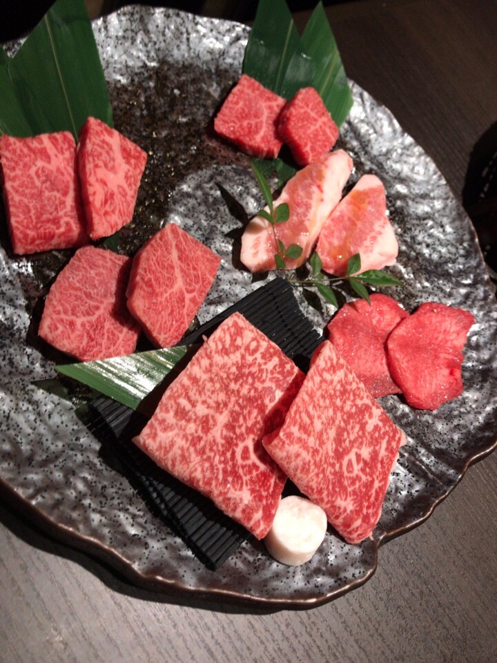 鹿児島の黒毛和牛 A5等級が食べれる焼肉 黒毛和牛焼肉 薩摩 牛の蔵 なんば店 ツクツク グルメ 投稿型グルメデーターベース
