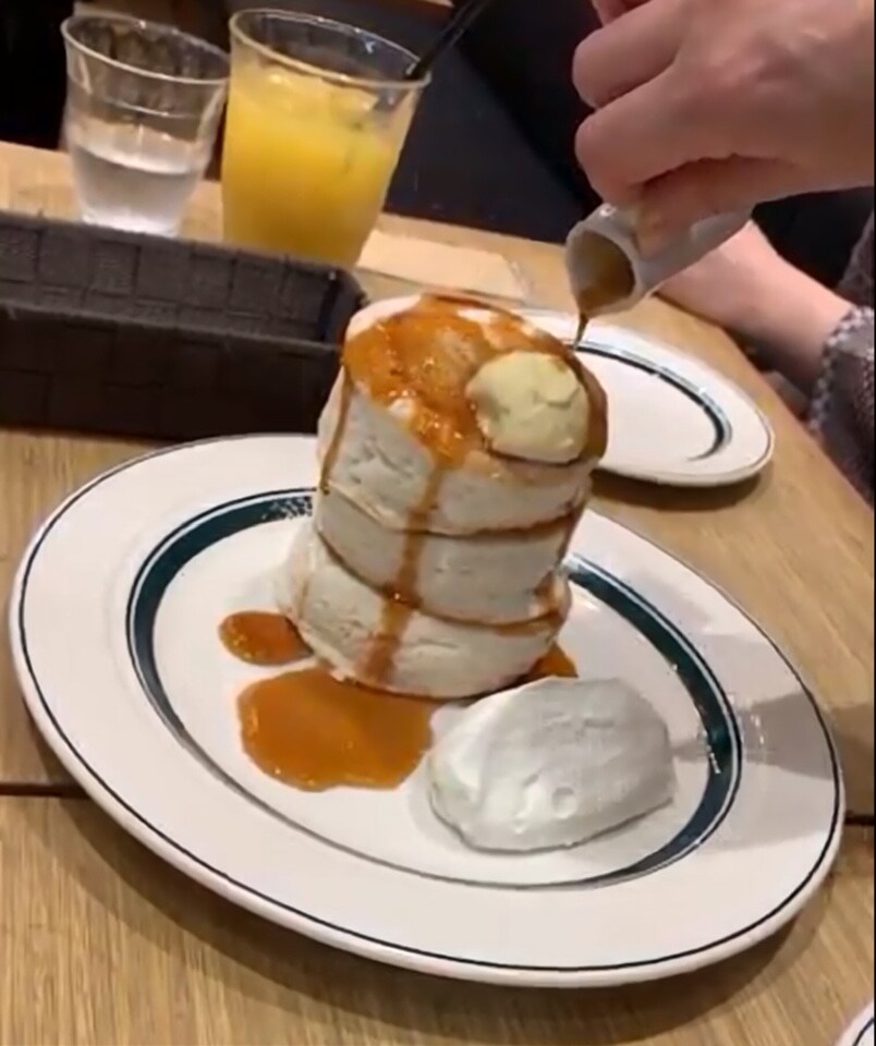 天神ビブレ1ｆにあるカフェ 1日3回焼く Gram 天神ビブレ店 ツクツク グルメ 投稿型グルメデーターベース