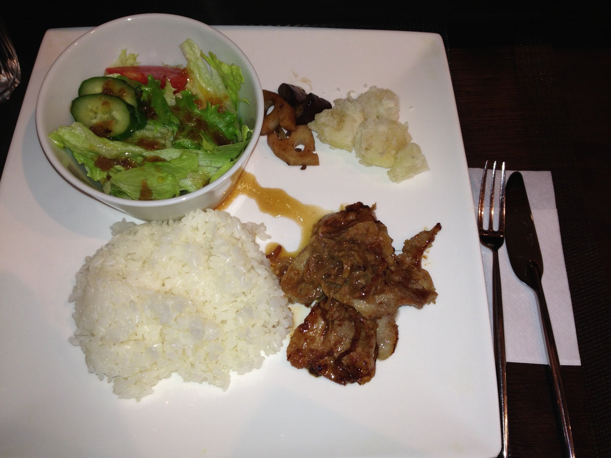 Jr品川駅高輪口より徒歩1分のところにあ 地中海料理 A Tavola ア タボーラ ツクツク グルメ 投稿型グルメデーターベース