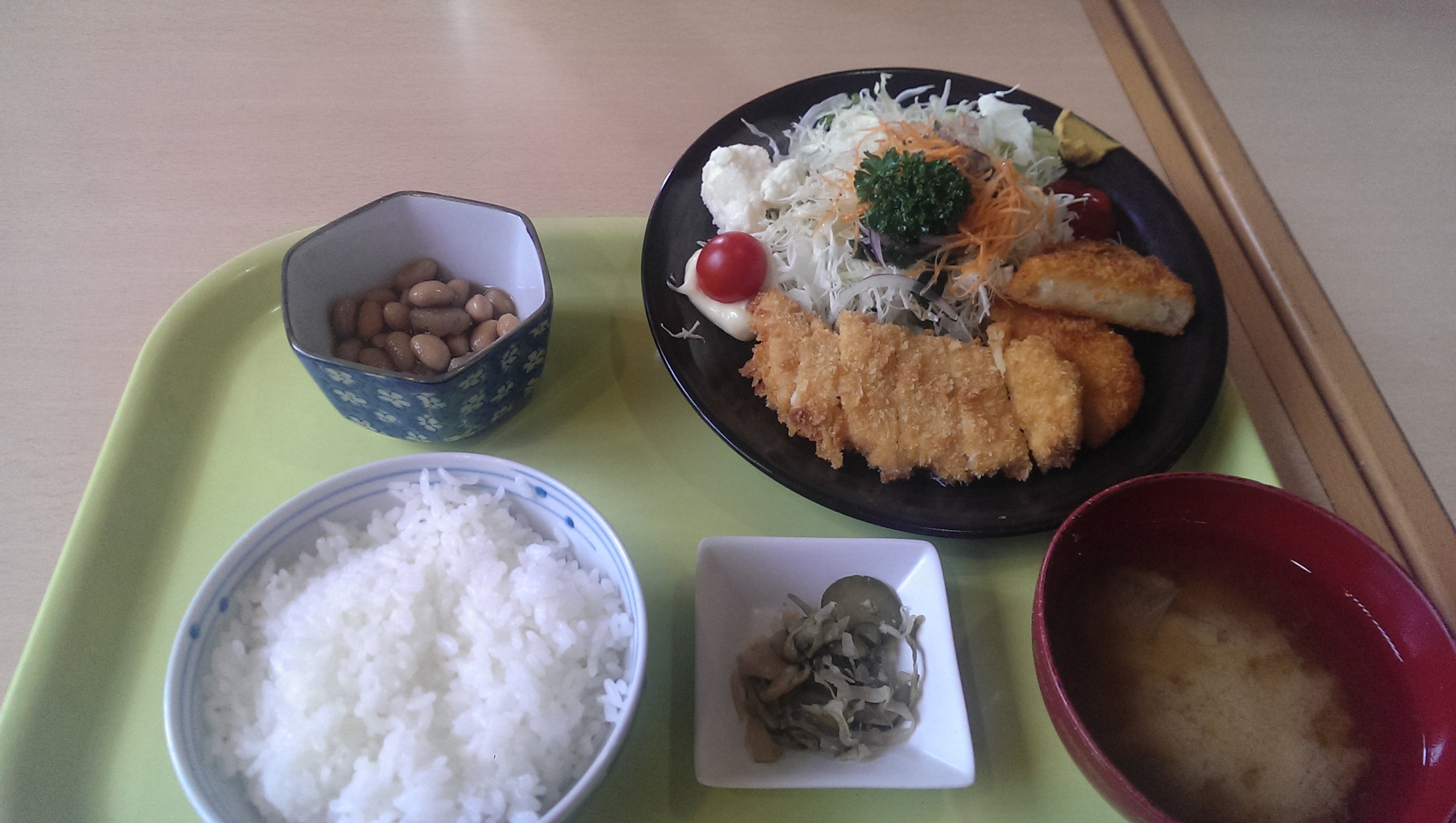 相模湖駅目の前にあるお店 地元民に かどや食堂 ツクツク グルメ 投稿型グルメデーターベース