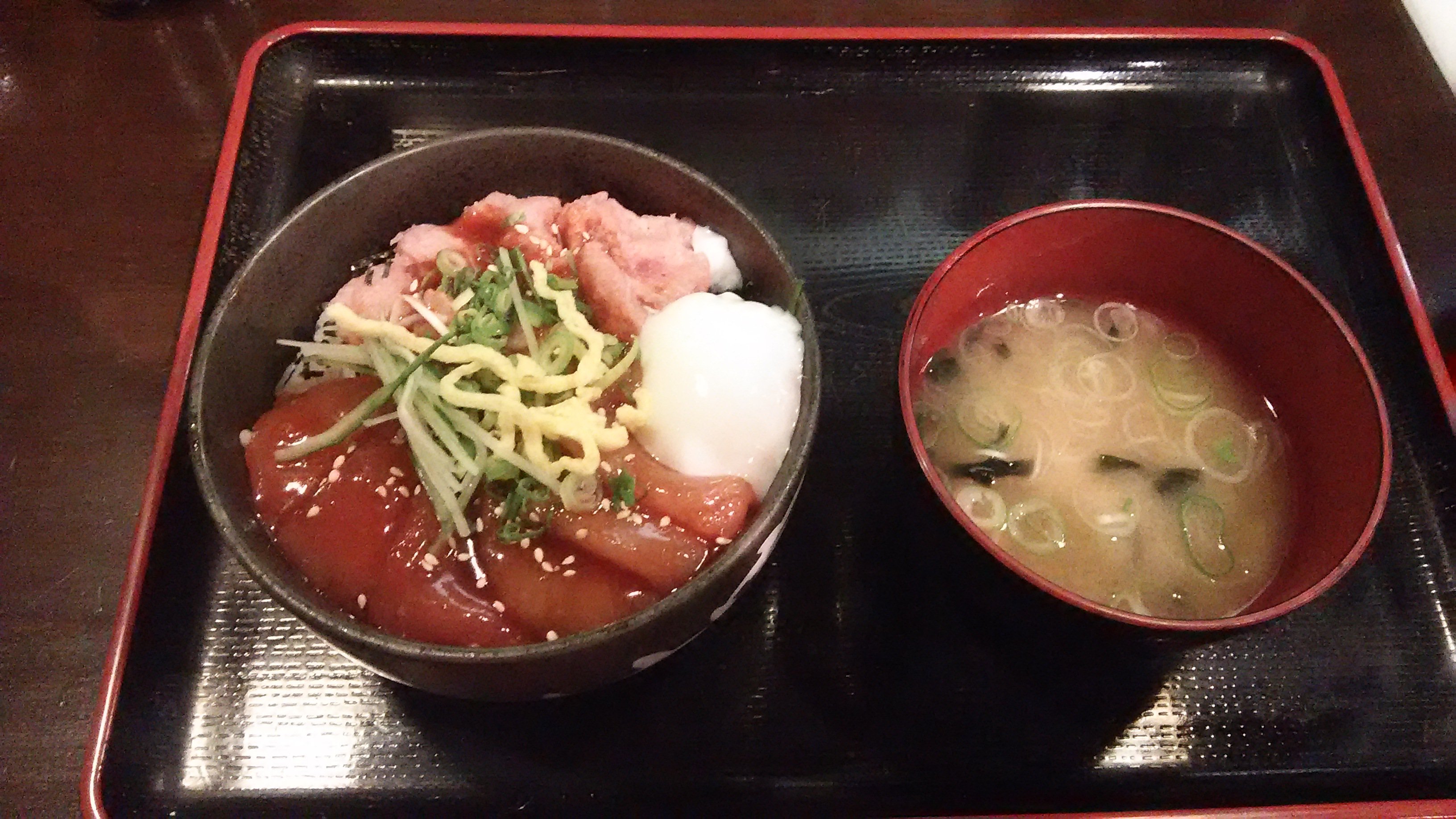 静岡駅徒歩6分海鮮丼のお店 写真はま のっけ家 静岡店 ツクツク グルメ 投稿型グルメデーターベース